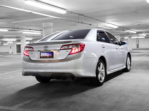 2014 Toyota Camry SE