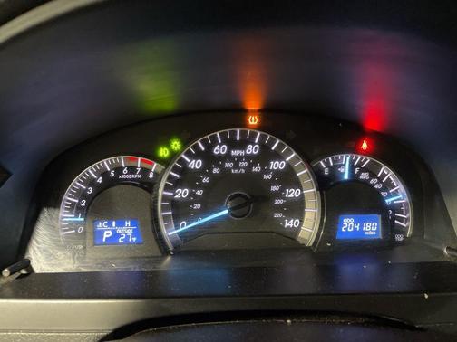 2014 Toyota Camry SE