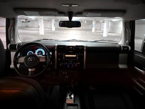 2010 Toyota FJ Cruiser Base