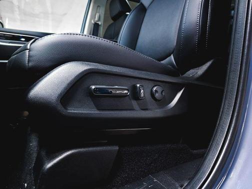 Sonic Gray Pearl 2026 Honda Pilot EX-L