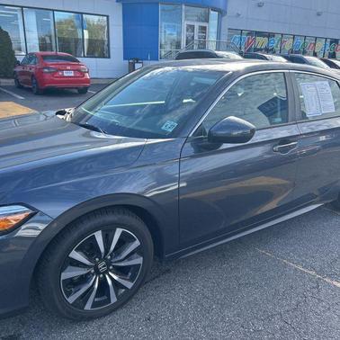 2022 Honda Civic EX-L