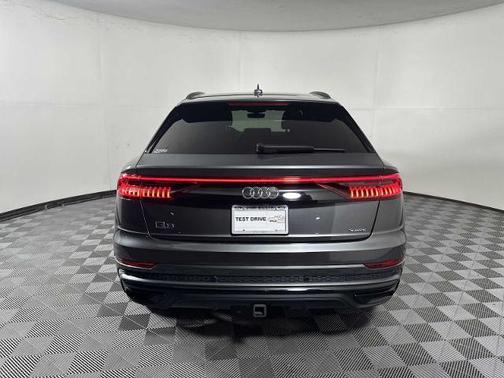 2020 Audi Q8 55 QUATTRO PREMIUM