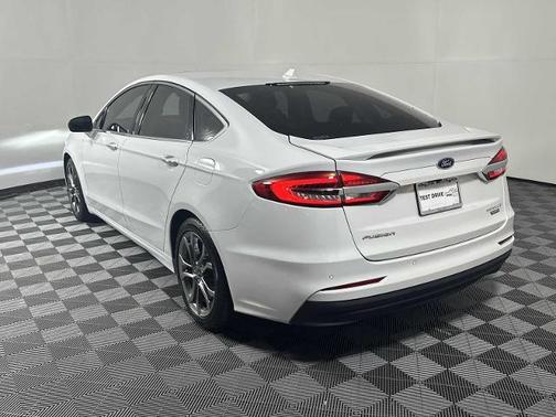 2020 Ford Fusion TITANIUM