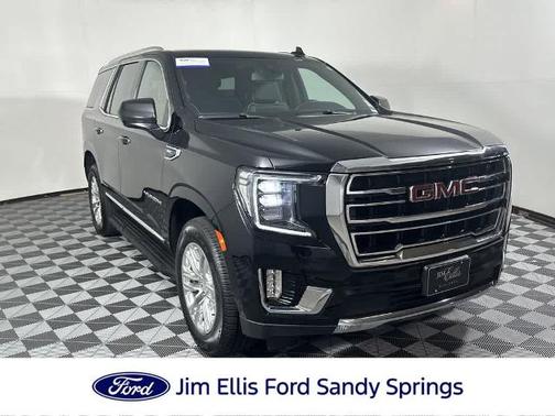2023 GMC Yukon SLT
