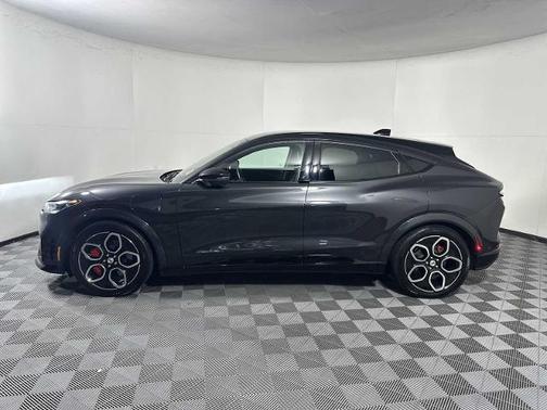 2022 Ford Mustang Mach-E GT