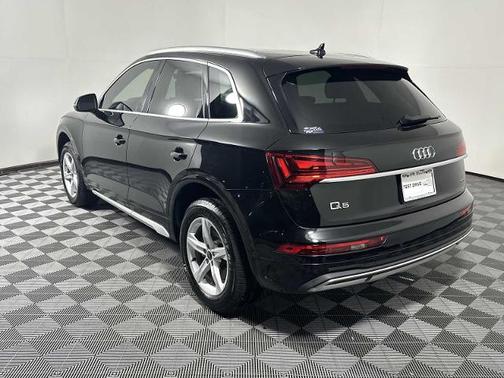 2023 Audi Q5 40 PREMIUM