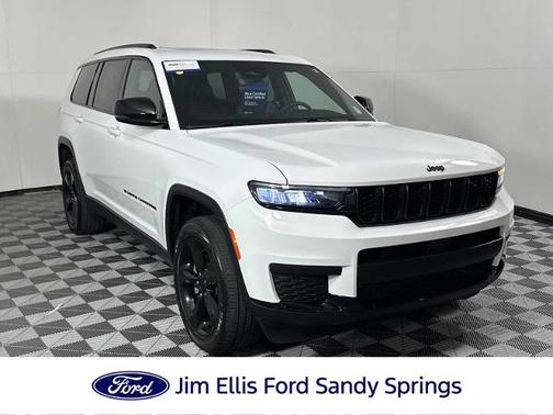 2023 Jeep Grand Cherokee LAREDO