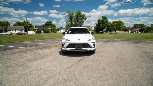 White Frost Tricoat 2024 Buick Envista Sport Touring FWD