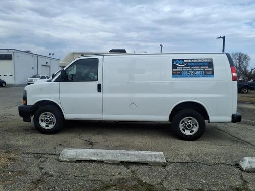 2020 GMC Savana 3500 RWD 3500 Regular Wheelbase Work Van