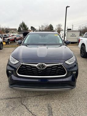 2021 Toyota Highlander Platinum