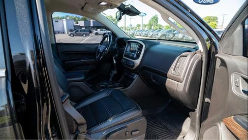 Onyx Black 2017 GMC Canyon Denali
