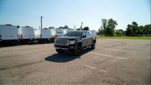 Onyx Black 2017 GMC Canyon Denali