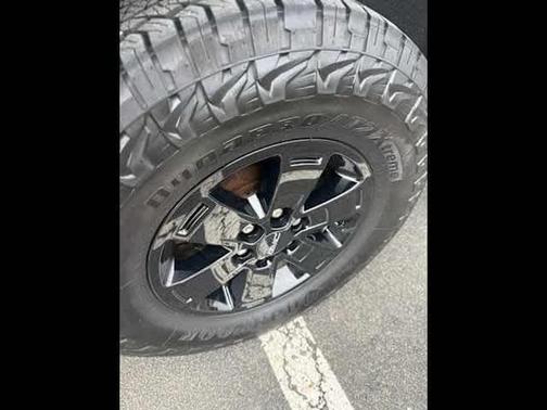 Onyx Black 2017 GMC Canyon Denali