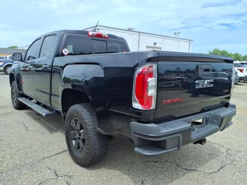 Onyx Black 2017 GMC Canyon Denali