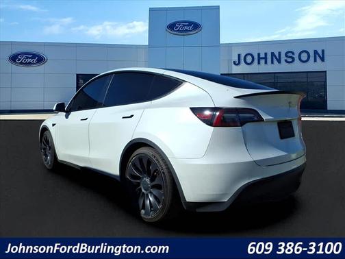 2022 Tesla Model Y Performance Dual Motor All-Wheel Drive