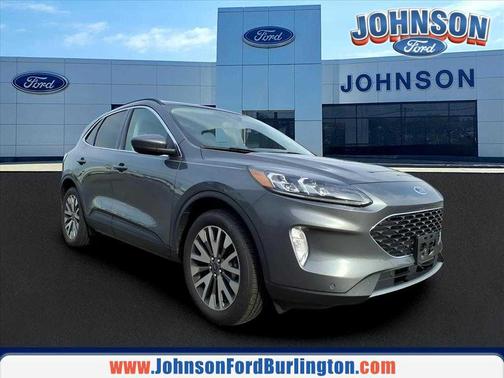 2022 Ford Escape Titanium
