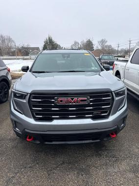 2024 GMC Acadia AWD AT4