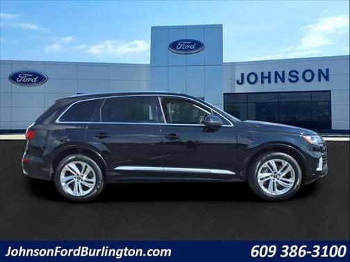 2021 Audi Q7 55 Premium Plus