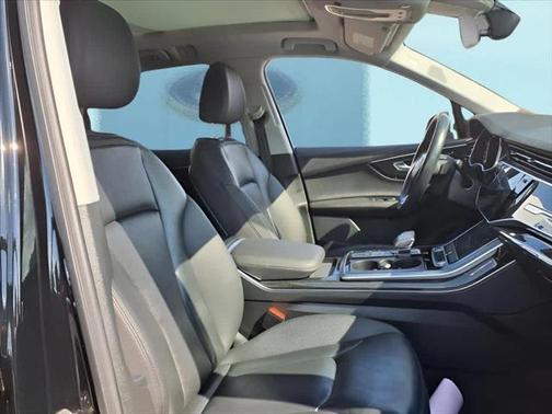 2021 Audi Q7 55 Premium Plus
