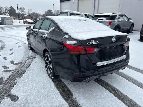 2021 Nissan Altima SR Intelligent AWD