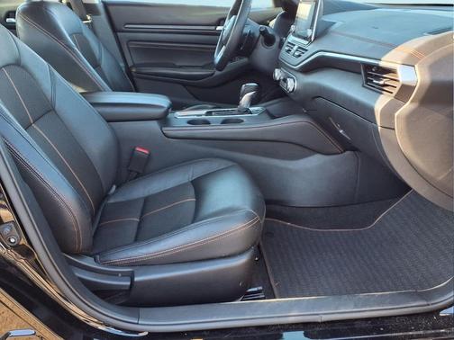 2021 Nissan Altima SR Intelligent AWD