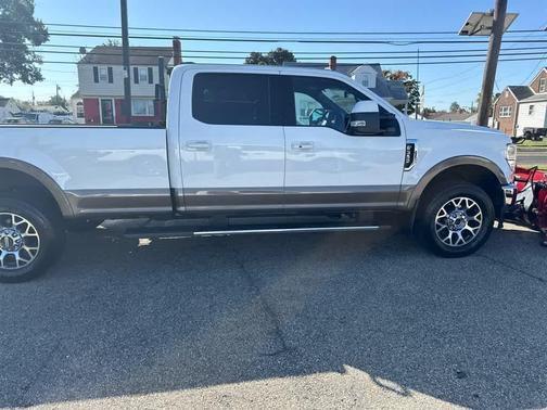 2022 Ford F-350 Lariat