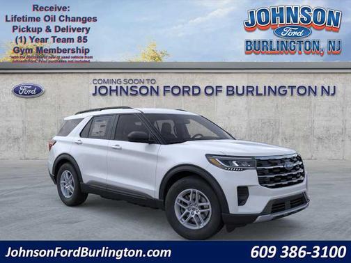Space White Metallic 2026 Ford Explorer Active