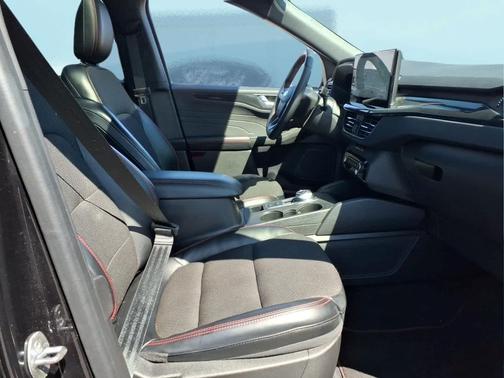 Agate Black Metallic 2023 Ford Escape ST-Line