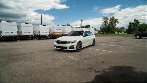 Alpine White 2020 BMW 330 xDrive