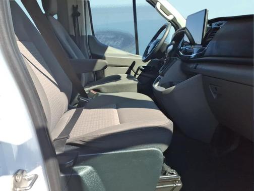 Oxford White 2023 Ford Transit-350 XLT