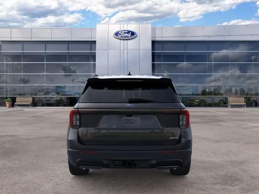 Agate Black Metallic 2026 Ford Explorer ST-Line