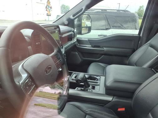 Space White Metallic 2025 Ford F-150 Lariat