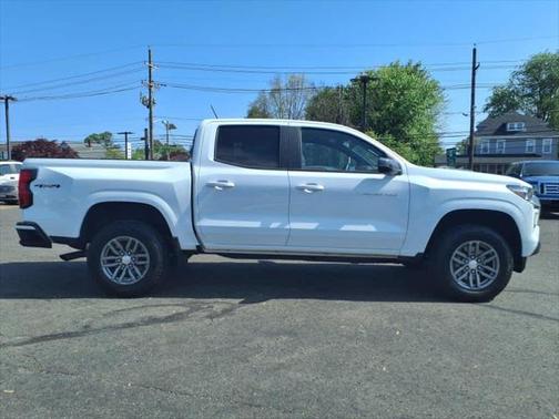 2023 Chevrolet Colorado LT