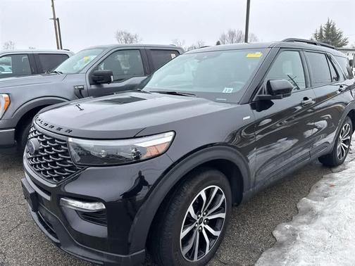 2022 Ford Explorer ST-Line