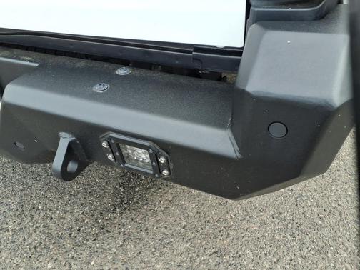 White 2022 Toyota Tacoma SR