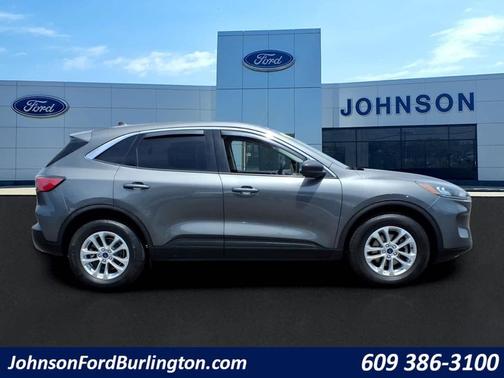Carbonized Gray Metallic 2022 Ford Escape SE