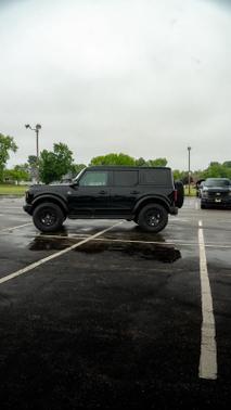 Shadow Black 2025 Ford Bronco Outer Banks