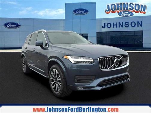 2021 Volvo XC90 T5 Momentum