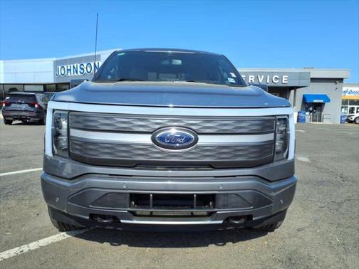 2023 Ford F-150 Lightning LARIAT