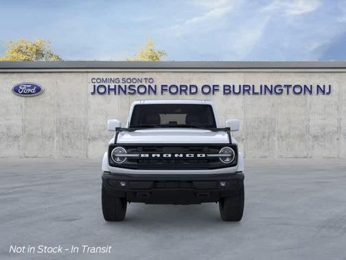 OXFORD WHT 2026 Ford Bronco Outer Banks