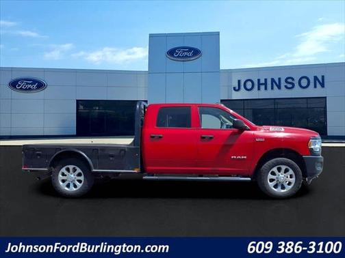2019 RAM 2500 Tradesman Crew Cab 4x4 8' Box