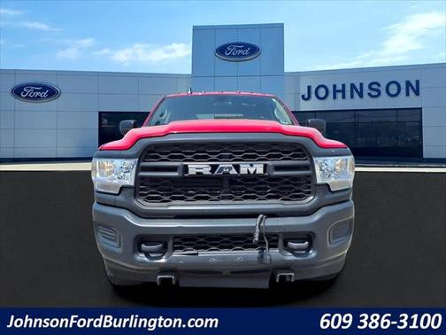 2019 RAM 2500 Tradesman Crew Cab 4x4 8' Box