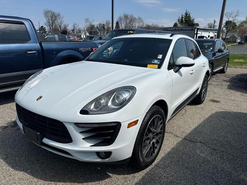 2016 Porsche Macan Macan S