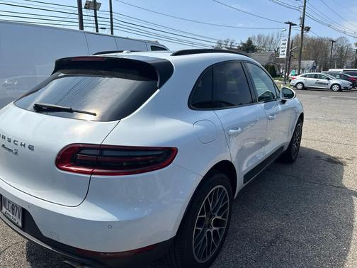 2016 Porsche Macan Macan S