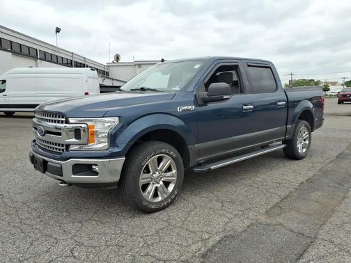 Magnetic Metallic 2019 Ford F-150 XLT