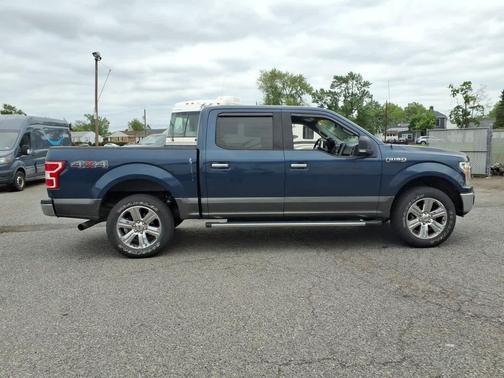 Magnetic Metallic 2019 Ford F-150 XLT
