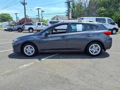 Magnetite Gray Metallic 2018 Subaru Impreza 2.0i Premium