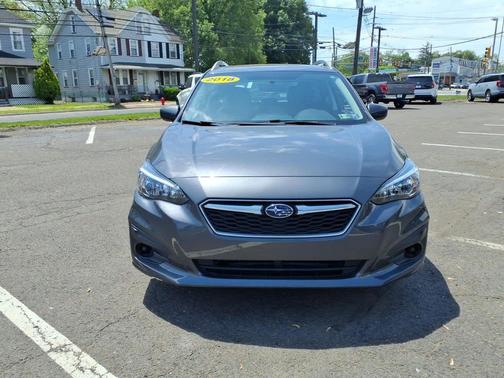 Magnetite Gray Metallic 2018 Subaru Impreza 2.0i Premium