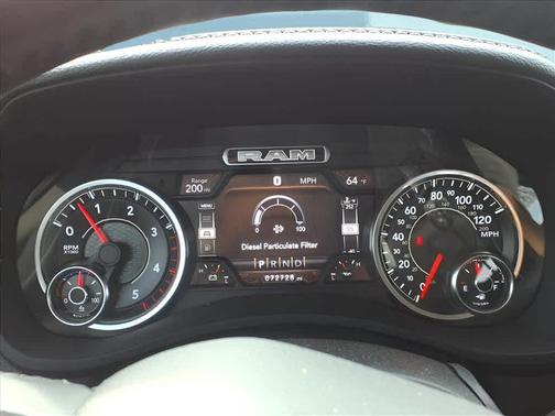 2019 RAM 3500 Laramie Crew Cab 4x4 8' Box