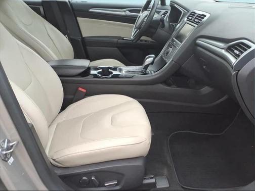 2015 Ford Fusion Hybrid Titanium